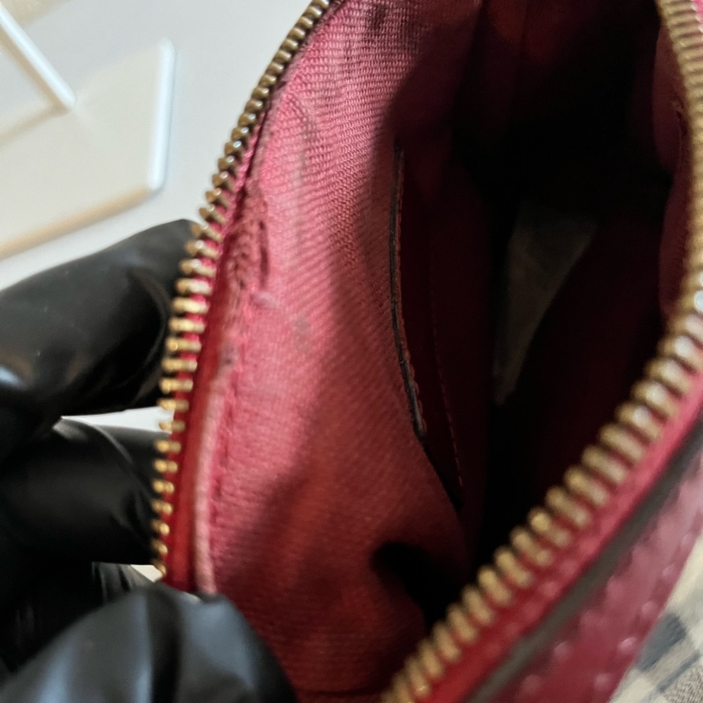 Burberry Checkered Beige and Red Women's Bag - Picture 9 of 12